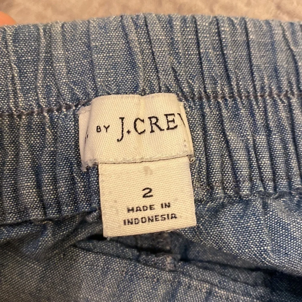 J. Crew blue cotton crop pants in very good condition. Size 2